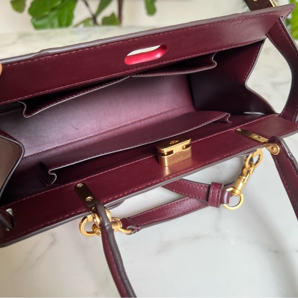 Tory Burch Lee Radziwill Striped Snake Skin Leather Small Top Handle Bag - Picture 15 of 16